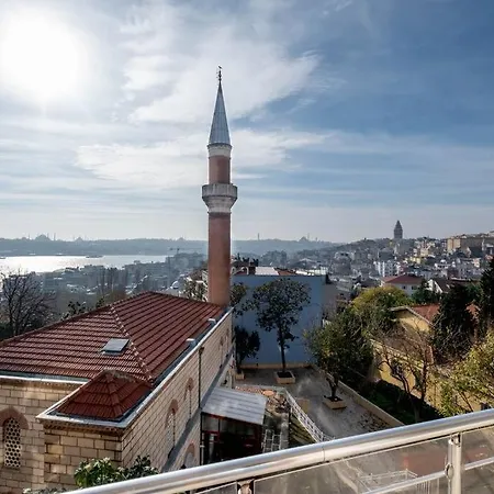 Panoramic Sea And City View Apartment Istanbul